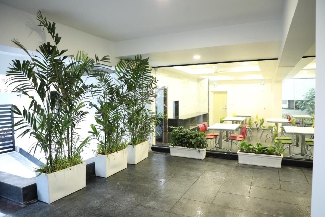 Swansuites Gachibowli Hyderabad Exterior photo